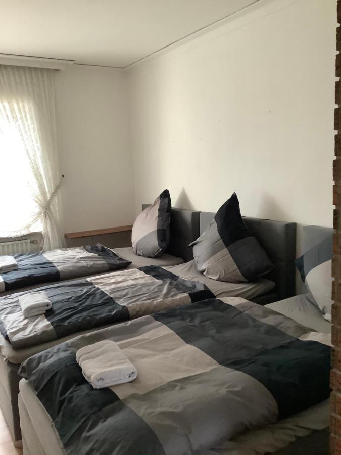 Neu Renoviert 2025! 4Zimmer 8 Einzelbetten Ferienwohnung Zeche Zollverein Essen Exterior foto