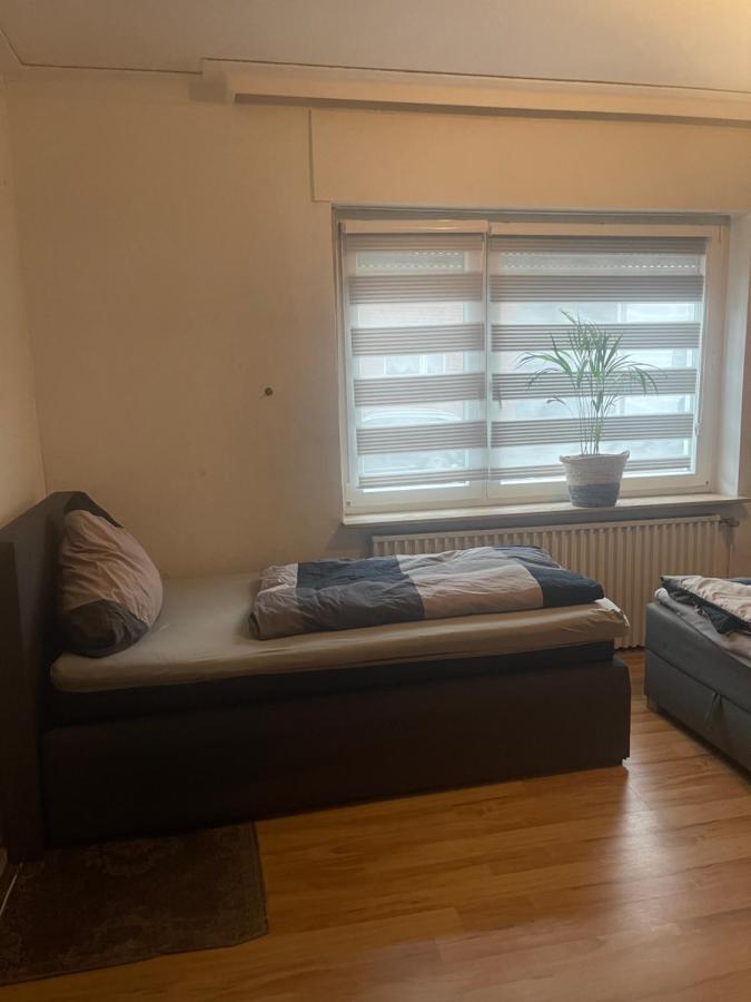 Neu Renoviert 2025! 4Zimmer 8 Einzelbetten Ferienwohnung Zeche Zollverein Essen Exterior foto
